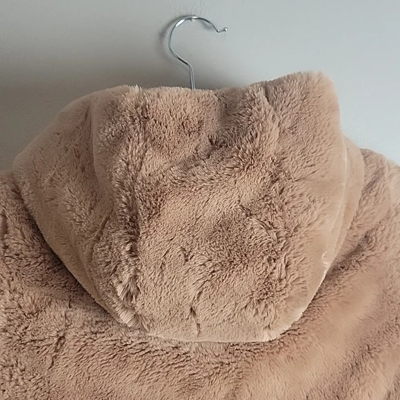 Zara-KIDS-Pink Faux Fur Hooded Coat-Size 9 - Picture 12 of 15